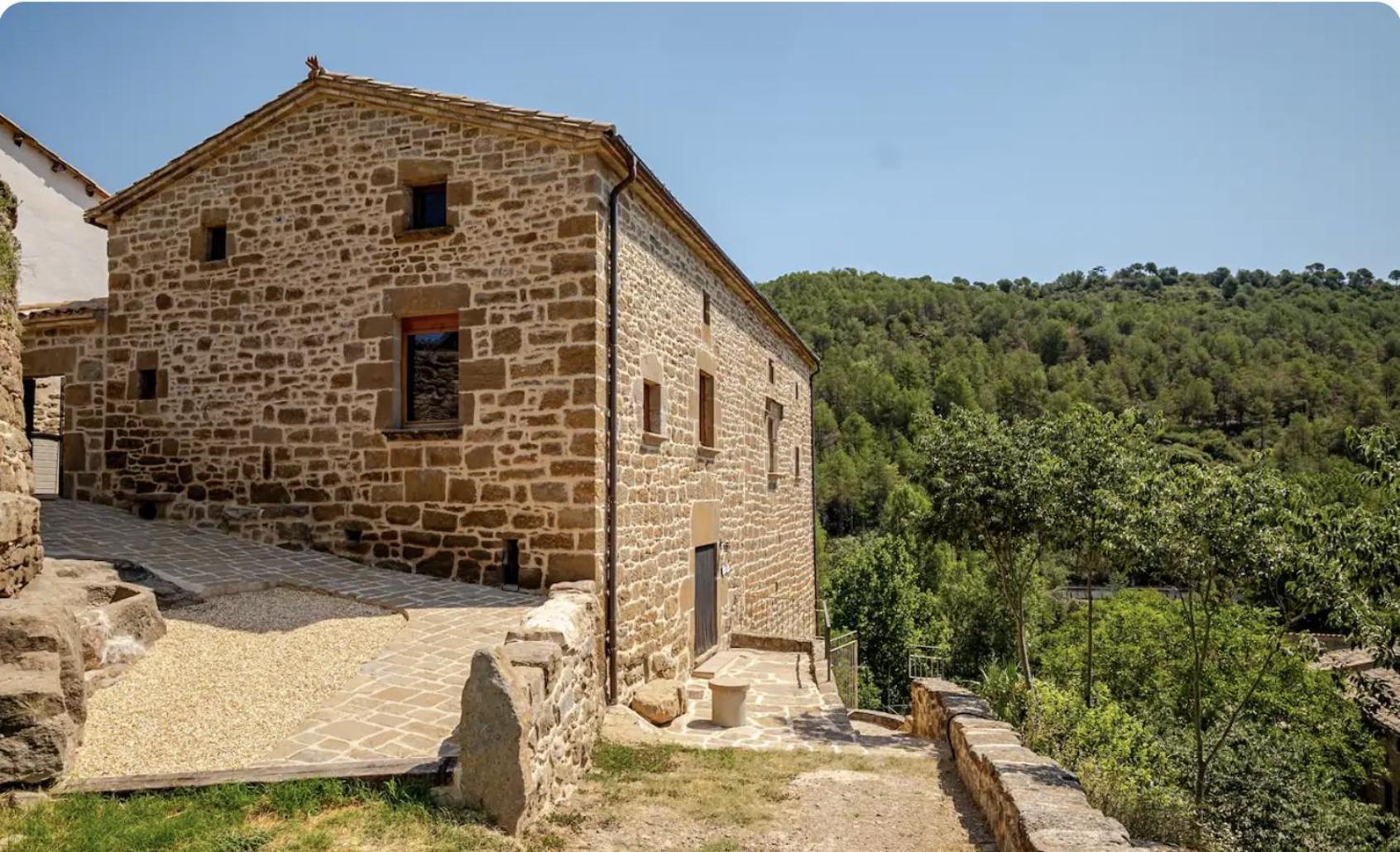 Вилла La Torreta D'Olius Экстерьер фото